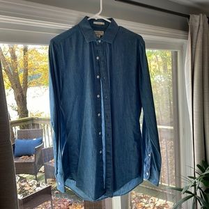 J Crew Men’s Small Ludlow Long Sleeve Button up shirt